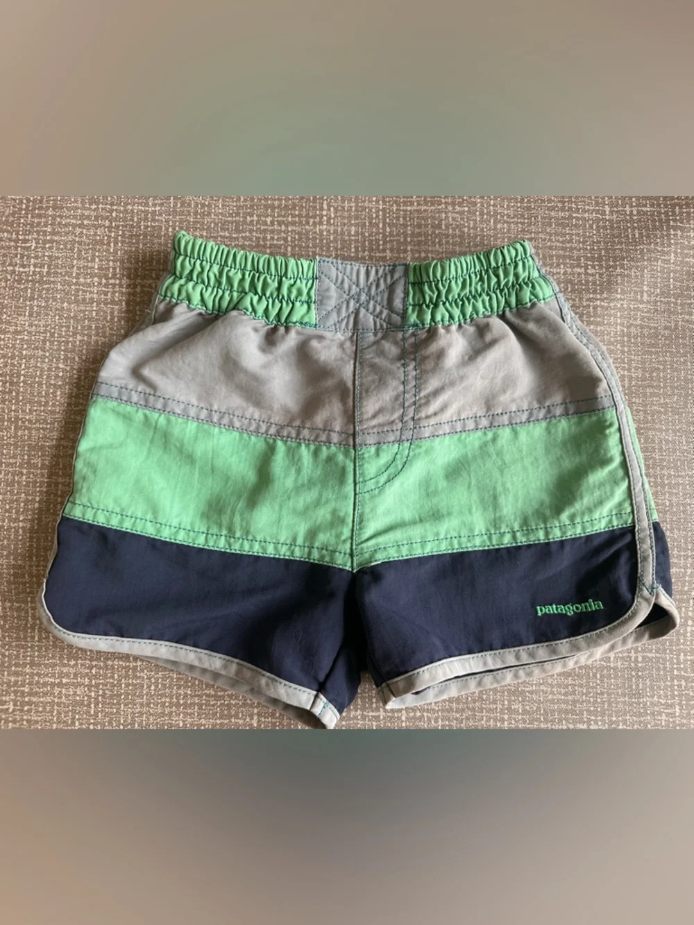 Patagonia Toddler Baggies Shorts 3T Colorblock Green Navy Gray Outdoor